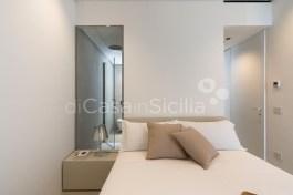 Villa Bedda Matri in Sicily for Rent | Noto | Villa on the Beach with Private Pool - Bedroom
